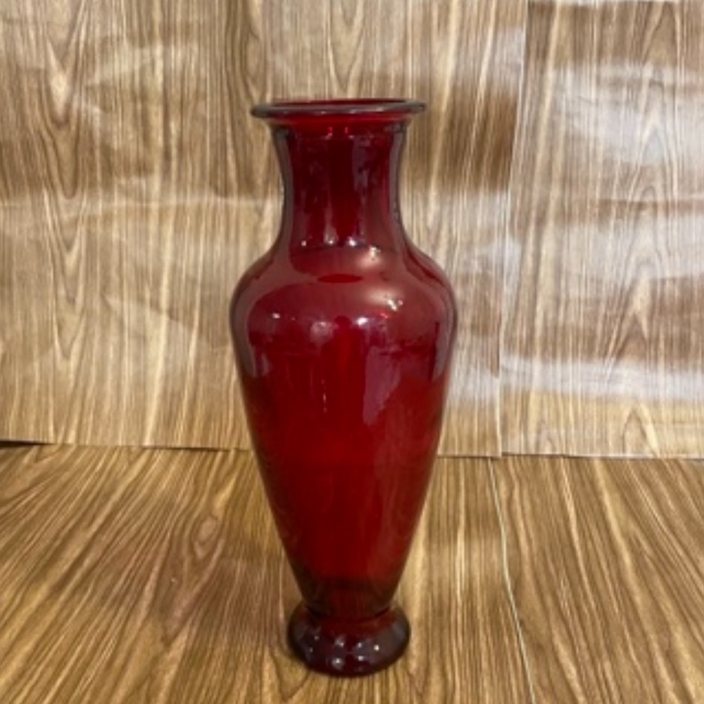 NWOT VitroColor Scarlet Ruby Red Glass  12" Vase with a 2&1/2” base & 4” core